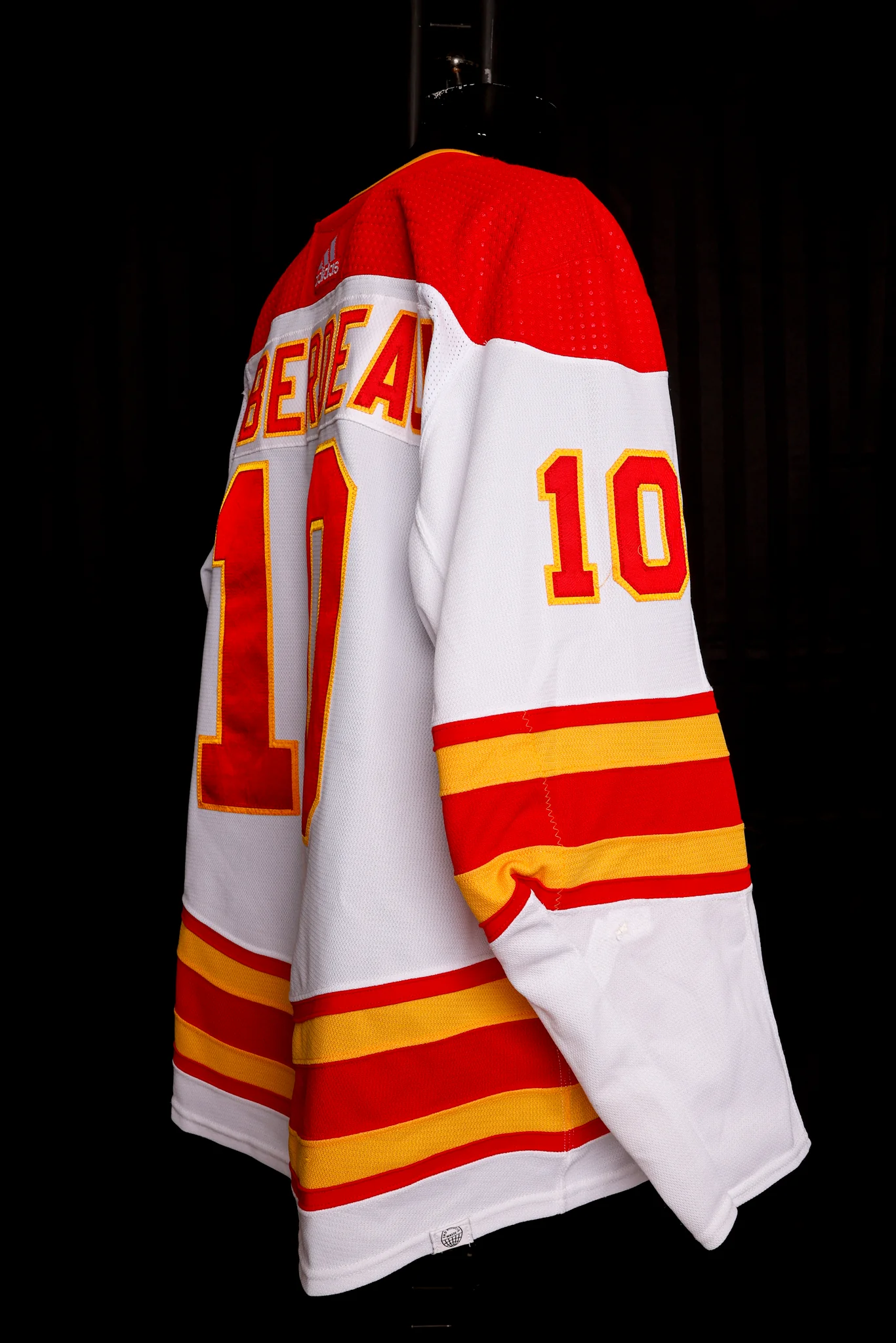23-24 GWJ HUBERDEAU Away 1 - Image 2